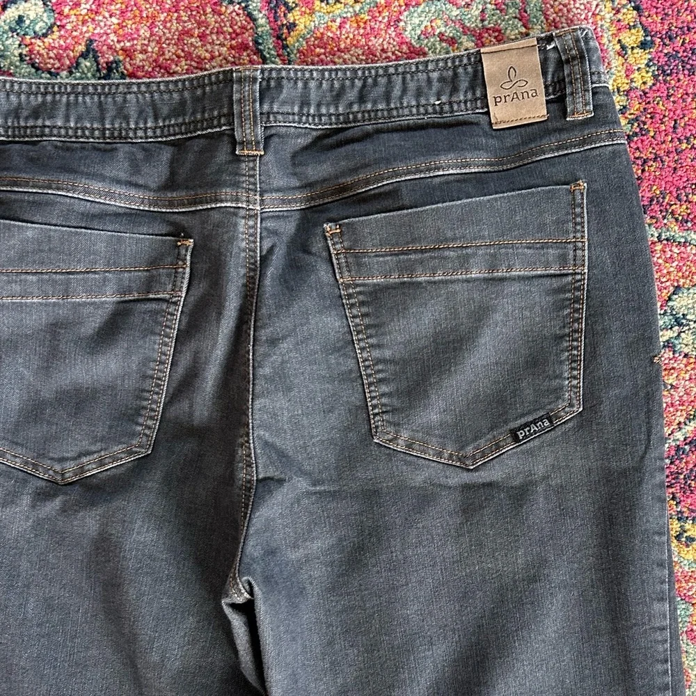 PrAna | Men's ‘Black’ Charcoal Grey Slim Fit Straight Leg Axiom Jeans Sz W38 L30